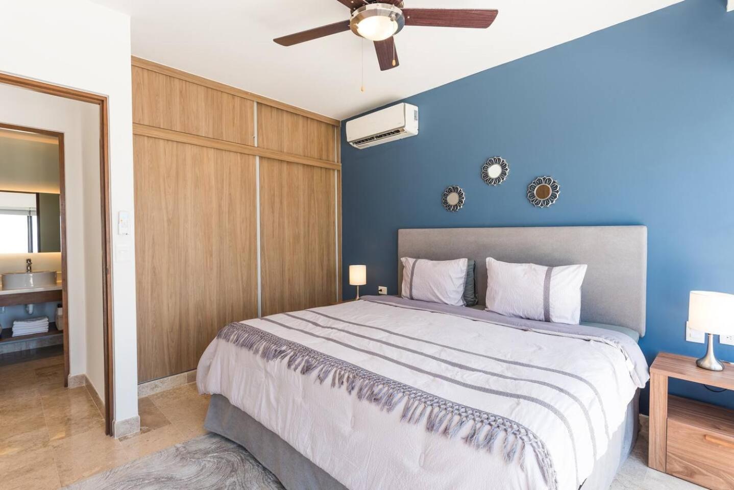 Beautiful 1br Ph In Midtown